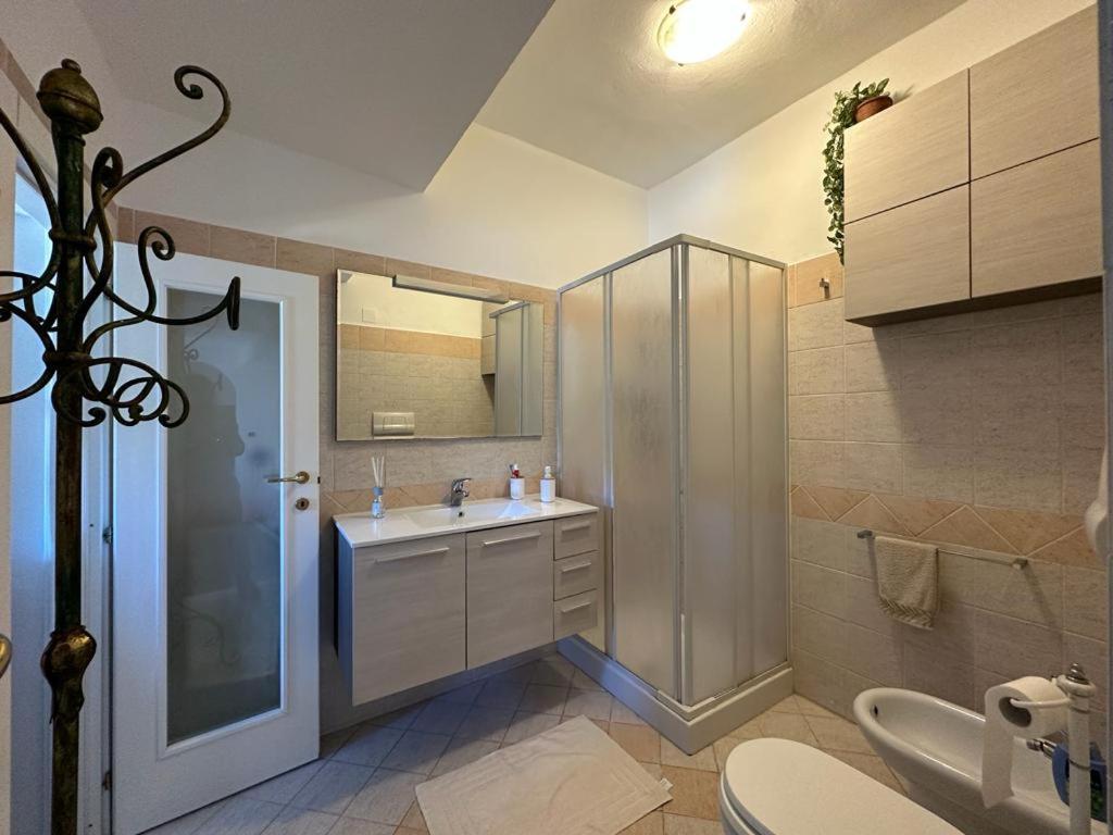 Casa Danila Διαμέρισμα Quercianella Εξωτερικό φωτογραφία