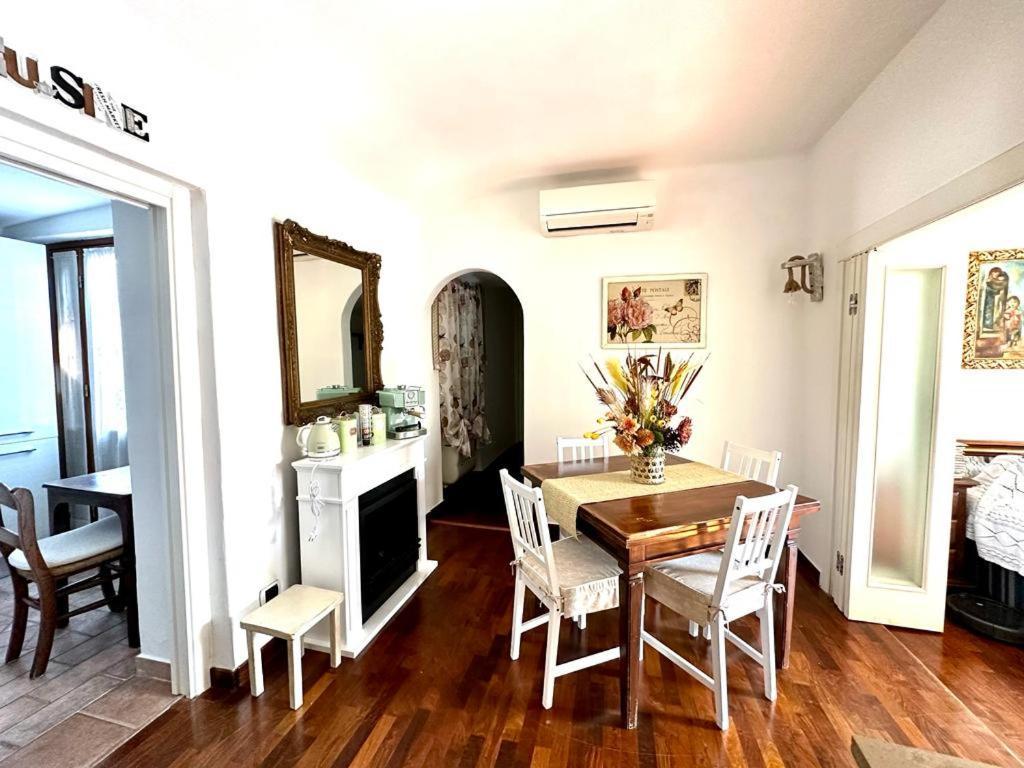 Casa Danila Διαμέρισμα Quercianella Εξωτερικό φωτογραφία