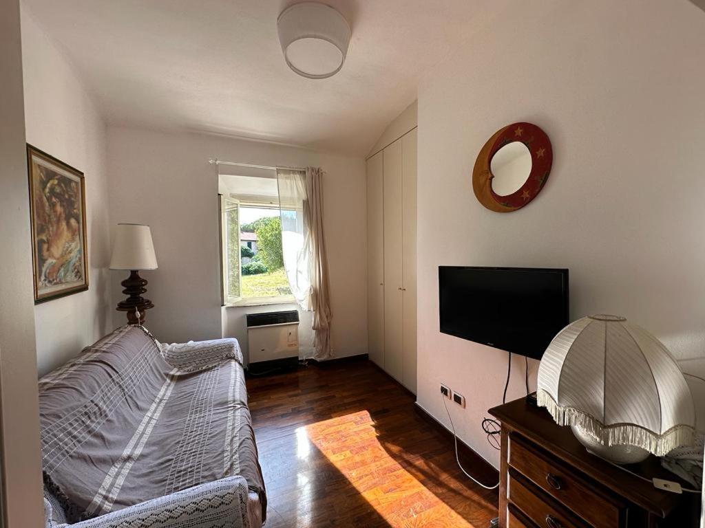 Casa Danila Διαμέρισμα Quercianella Εξωτερικό φωτογραφία