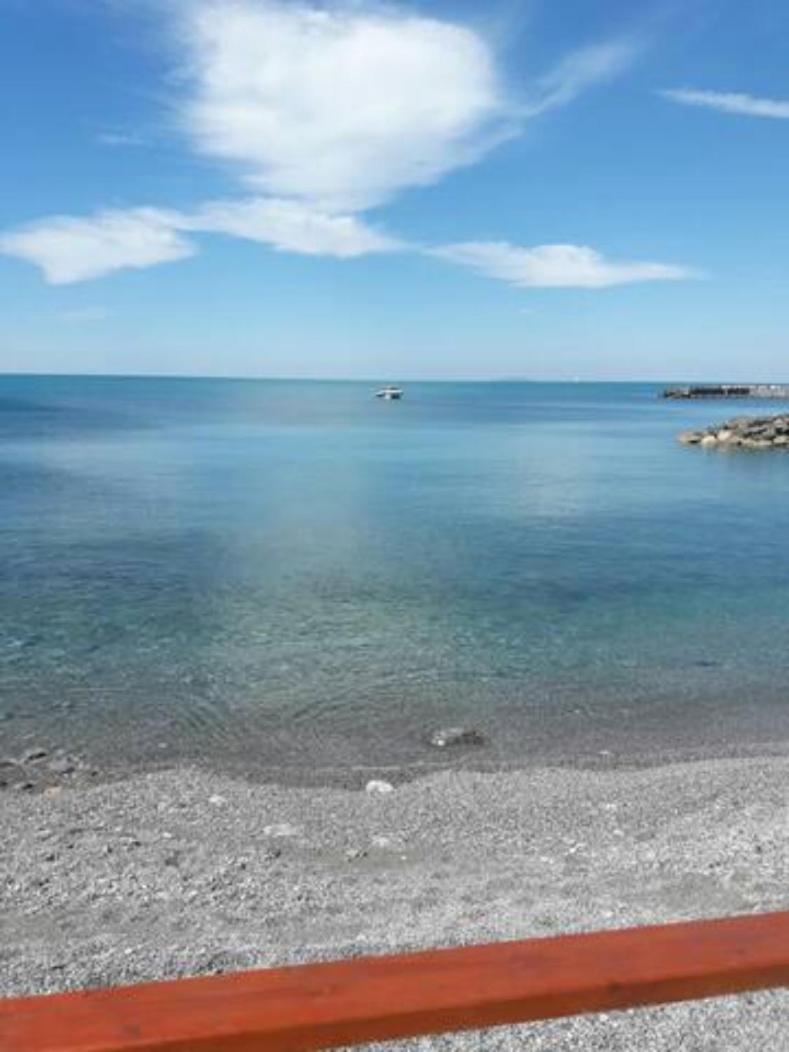 Casa Danila Διαμέρισμα Quercianella Εξωτερικό φωτογραφία